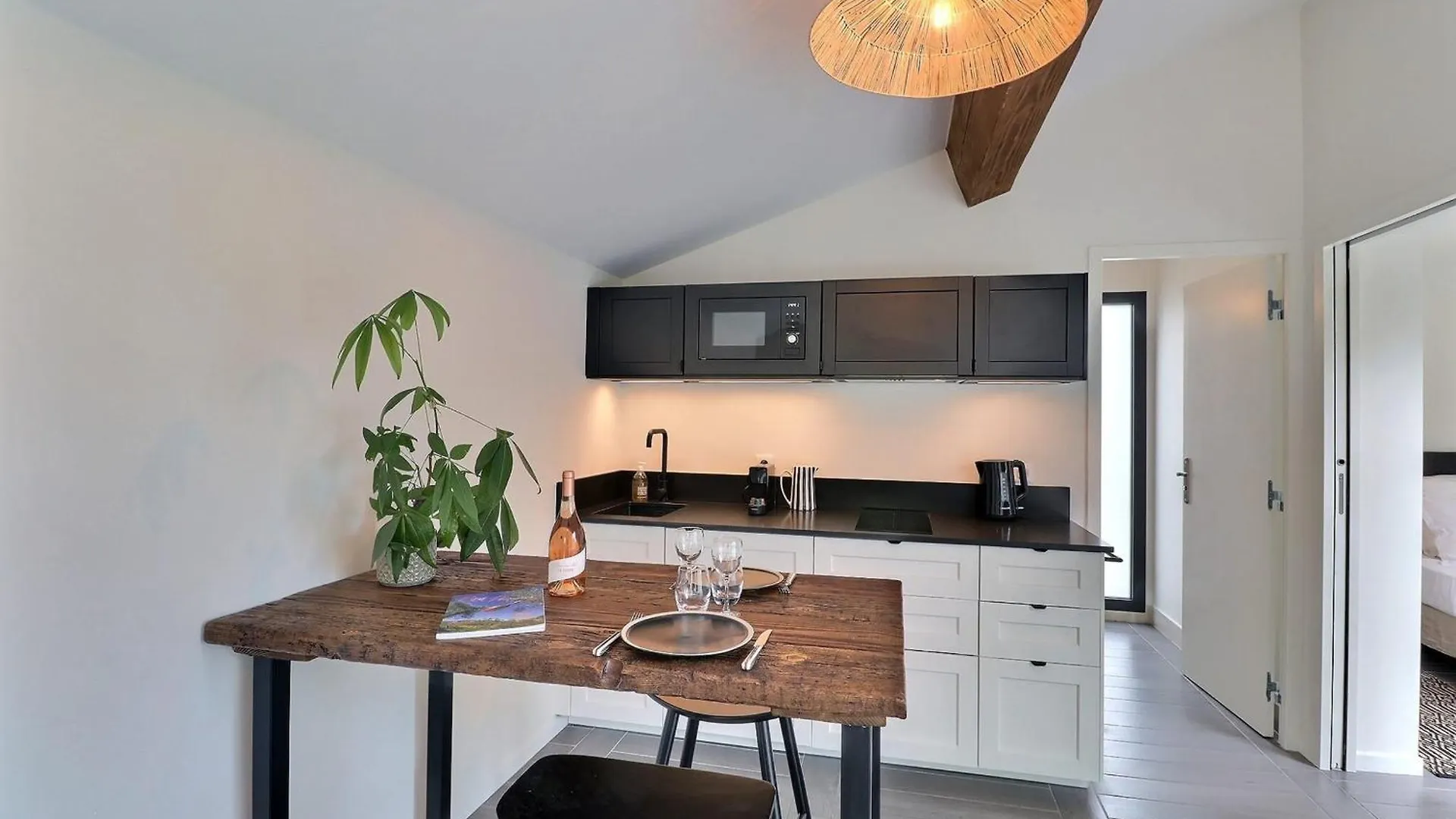 La Cabane Du Cap - 3 Stars - Parking - Terrace Aix-en-Provence Apartment